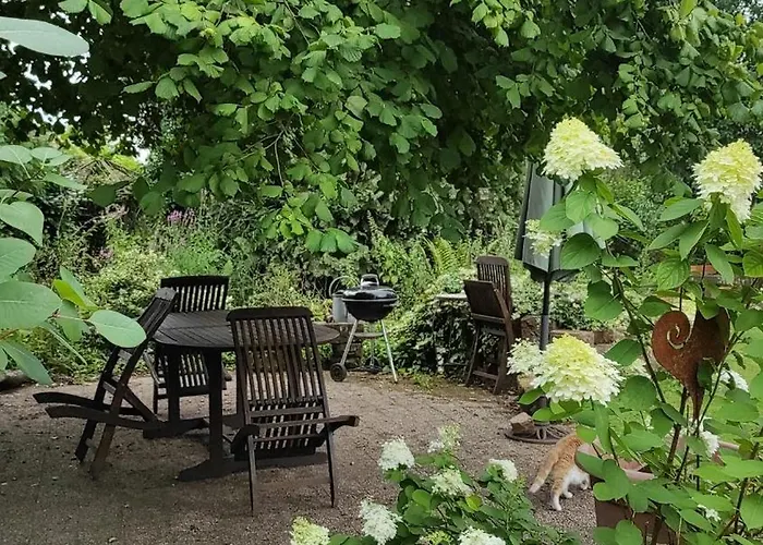 Appartement Au Jardin Romantique Pour 2 Personnes